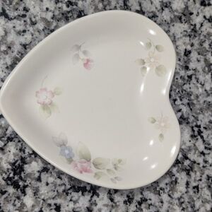 Pfaltzgraff Heart-Shaped Floral Plate in Pink and Blue